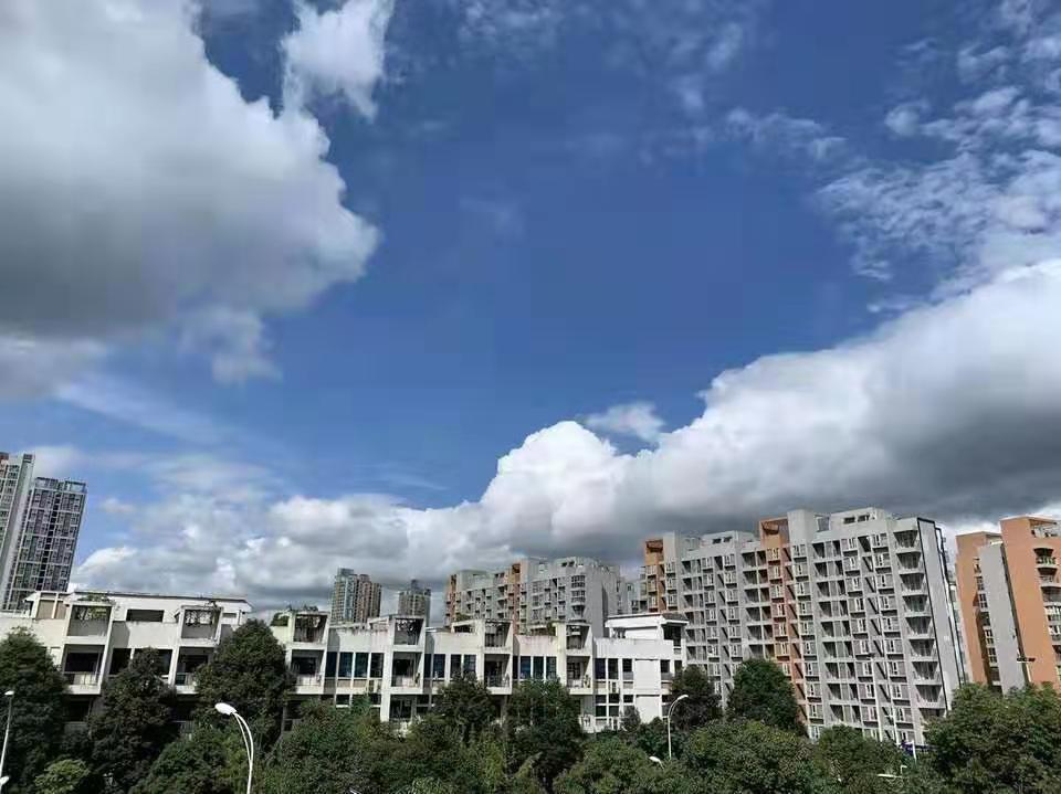 兴科技工学校校园.jpg