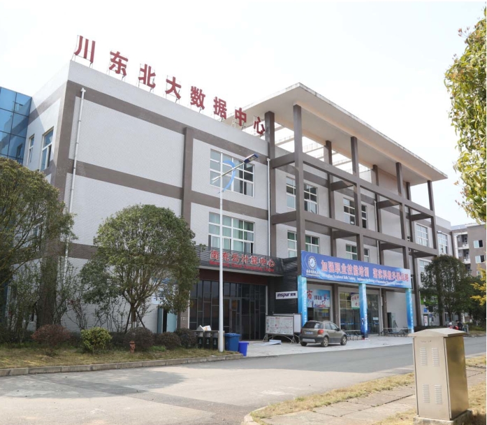 学校环境4.jpg